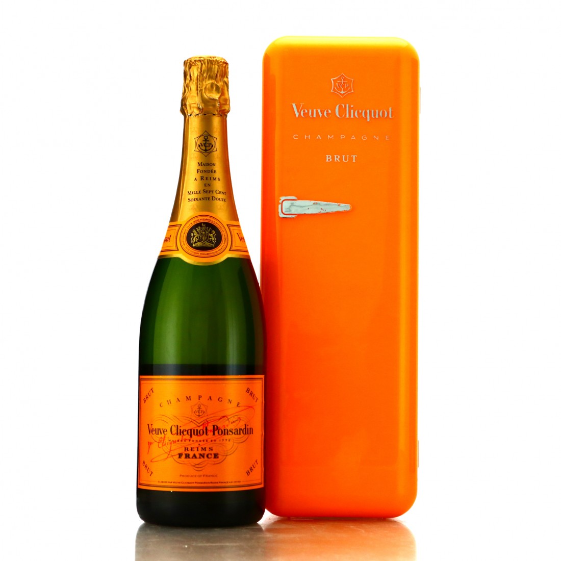 How Do You Pronounce Veuve Clicquot Brut Champagne Veuve Clicquot Ponsardin Brut NV Champagne | Wine Auctioneer